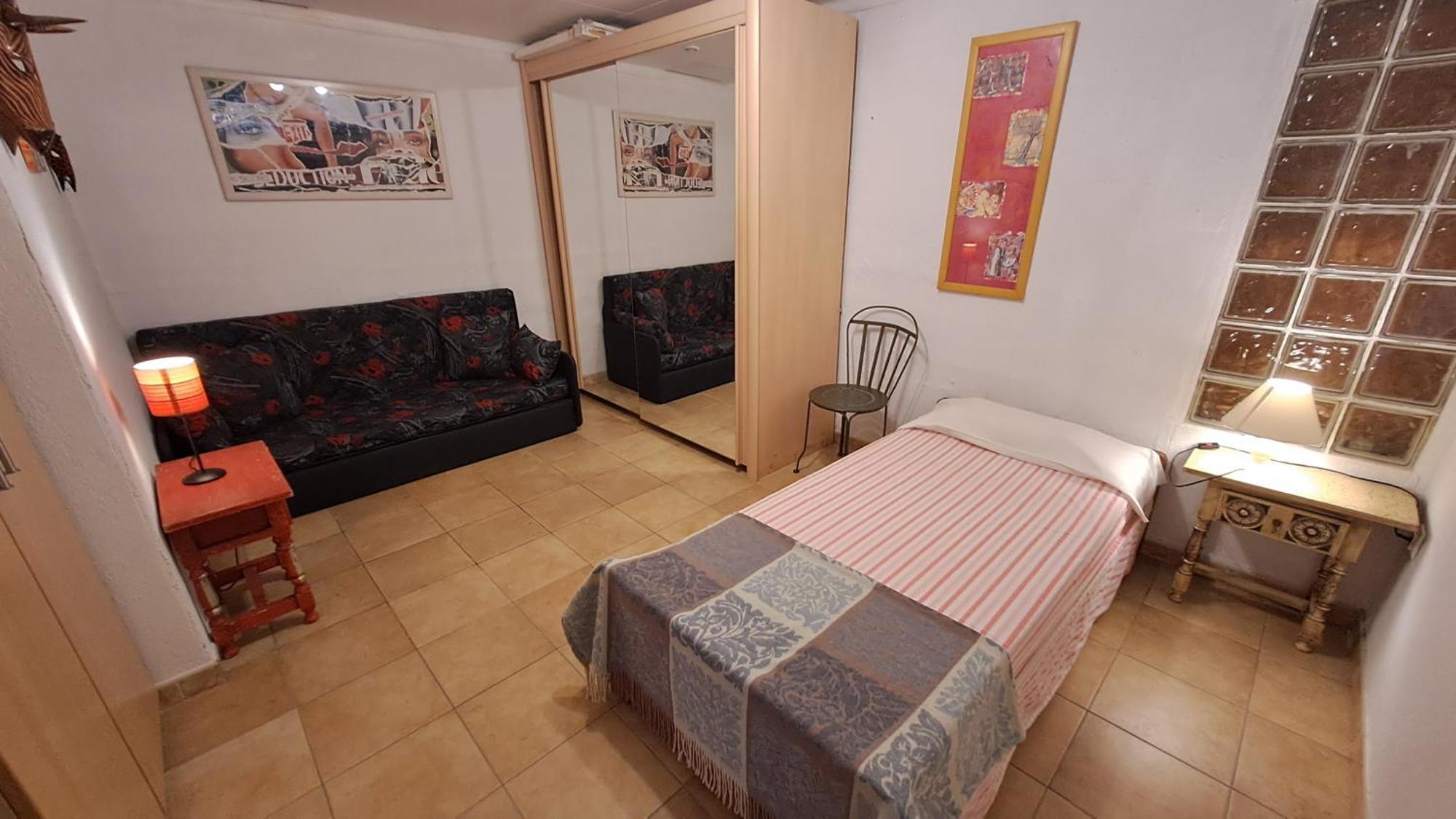 Appartement & Spa - Panoramic Olivars Pau Kültér fotó
